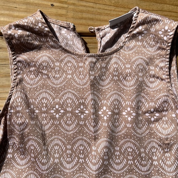 New York & Company tan extra small tank top - Picture 6 of 16
